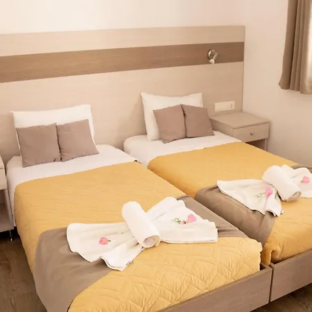 Seaside Kirania Апартаменты