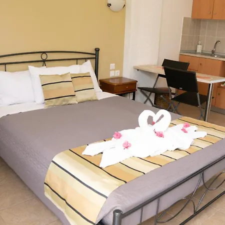 Seaside Kirania Apartmán *